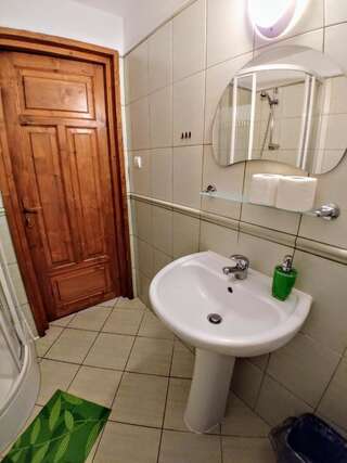 Проживание в семье Willa Gorska Hawira Косцелиско Двухместный номер с 1 кроватью и общей ванной комнатой-1